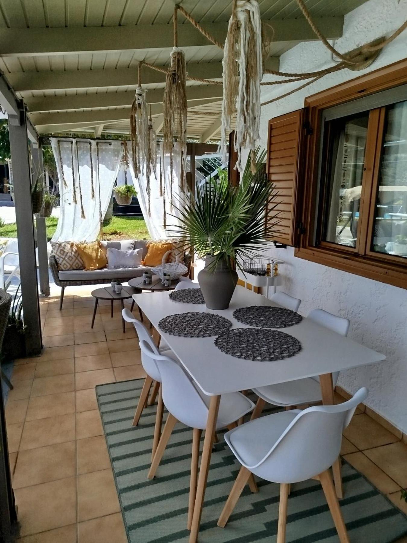 Gal House Villa *